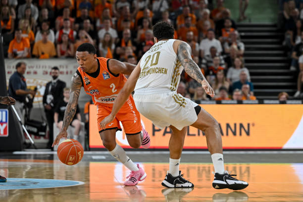 的年轻人 的年轻人