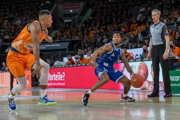 的战术变化 的战术变化