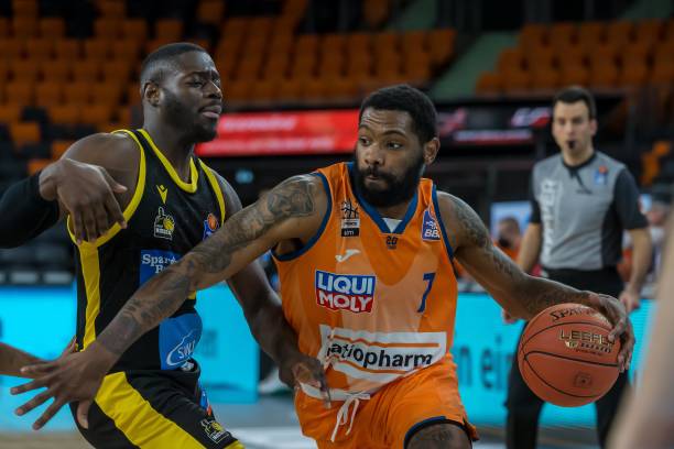 我可以帮你 我可以帮你